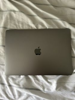 MacBook Air 13”