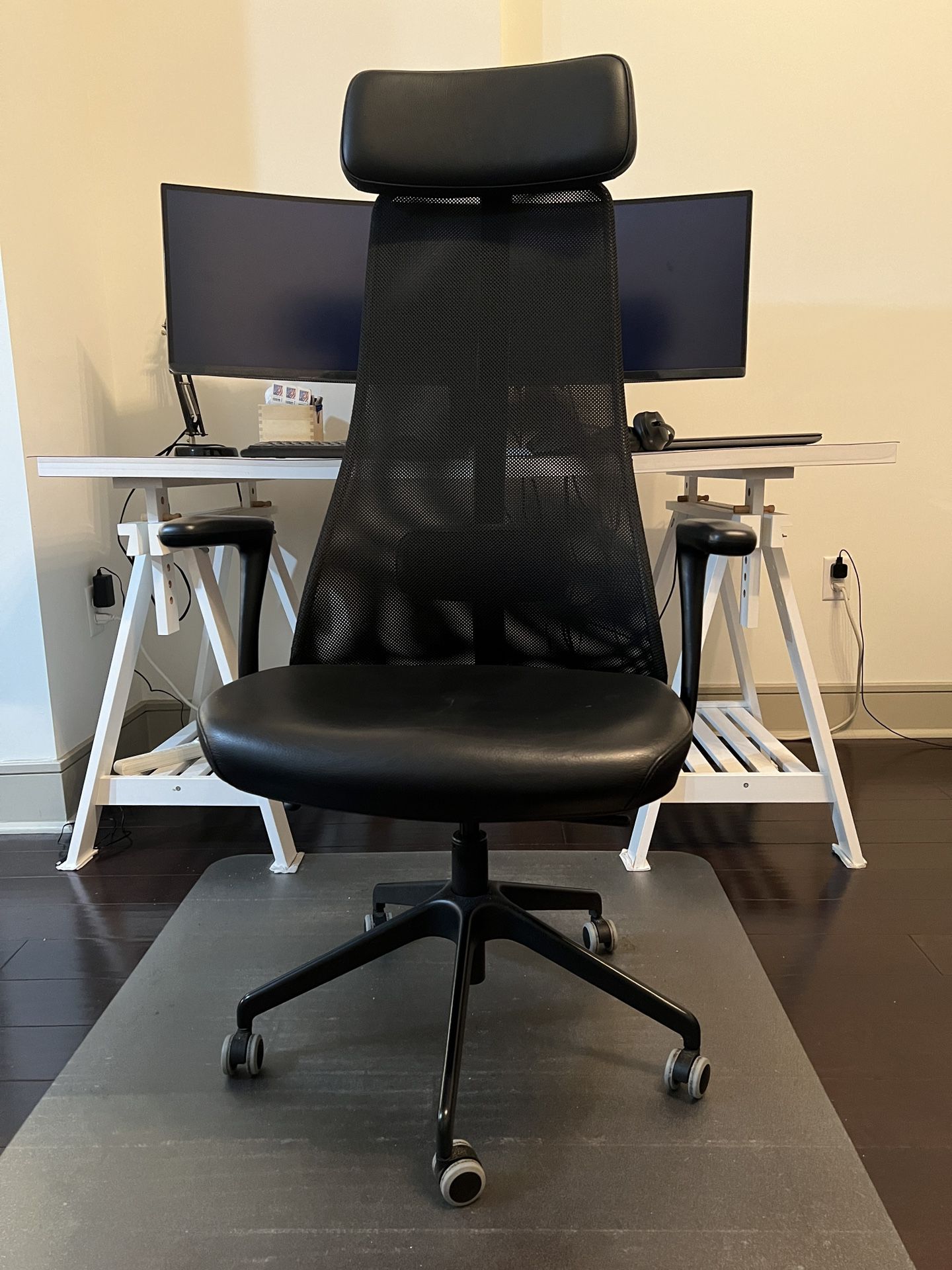 IKEA ergonomic office leather chair, black