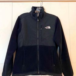 Women’s Northface Fleece Jacket