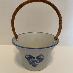 Vintage Pfaltzgraff Yorktowne Stoneware Weave Basket w/ Wicker Handle