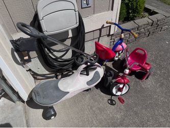 Free tricycles - pickup in marysville