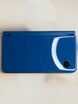 Nintendo DSi XL Midnight Blue