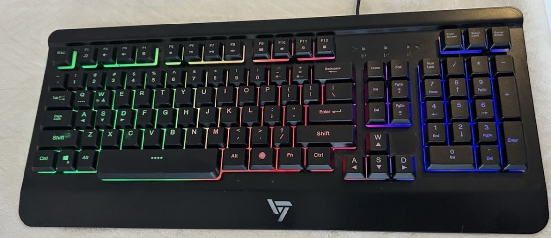 VicTsing PC320A Wired Gaming Keyboard