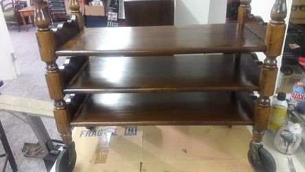 Coffee table or shelf table 20