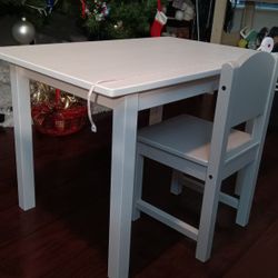 table and chair for kids 