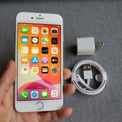 iPhone 6s - UNLOCKED - Like New  