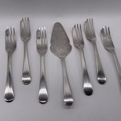 Silver Plate Sheffield England. Dessert Set Of 7 Pieces 
