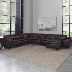 Barcalounger Bradford 6-piece Leather Reclining Sectional