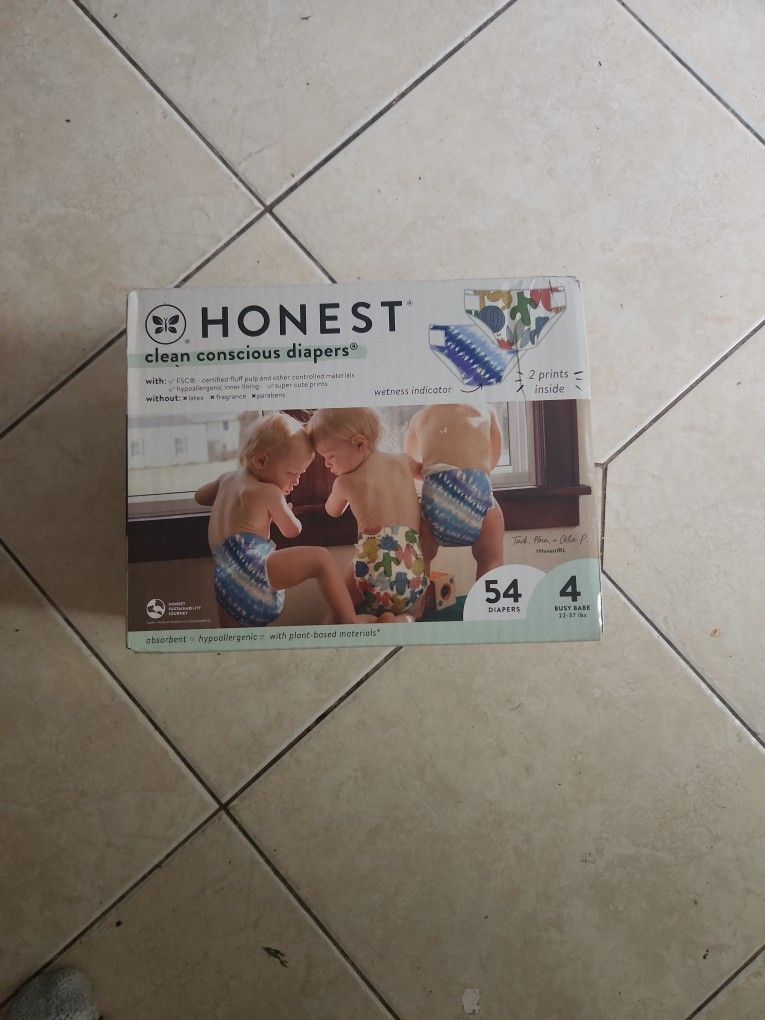 Honest Diapers Size 4 W Wipes