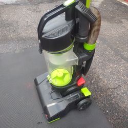 Bissell Powerforce Compact Vacuum Cleaner