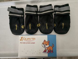 Qumy Dog Shoes