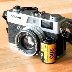 Canon Canonet QL17 35mm Film Rangefinder Camera