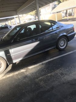 2002 BMW Runs great!!!