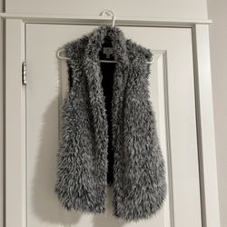 Women’s Fur Vest 