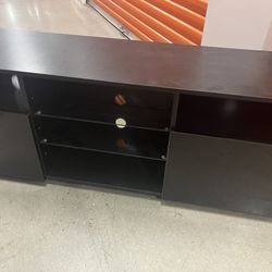 Entertainment Stand 2 Cabinets And Shelves