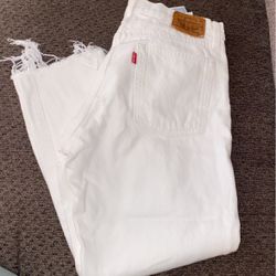 Levi’s White Pants