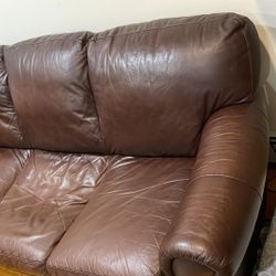 Leather Couch. Good Condition
