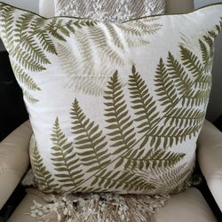 PILLOW 24in OVERSIZED THROW PILLOW  From PIER1 