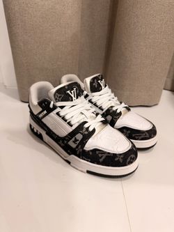 Louis Vuitton LV Trainer Sneakers