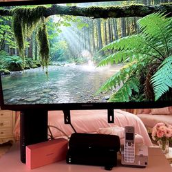 Samsung smart tv 32 inch Great Condition