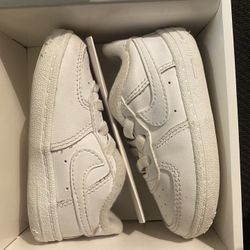 baby Nike