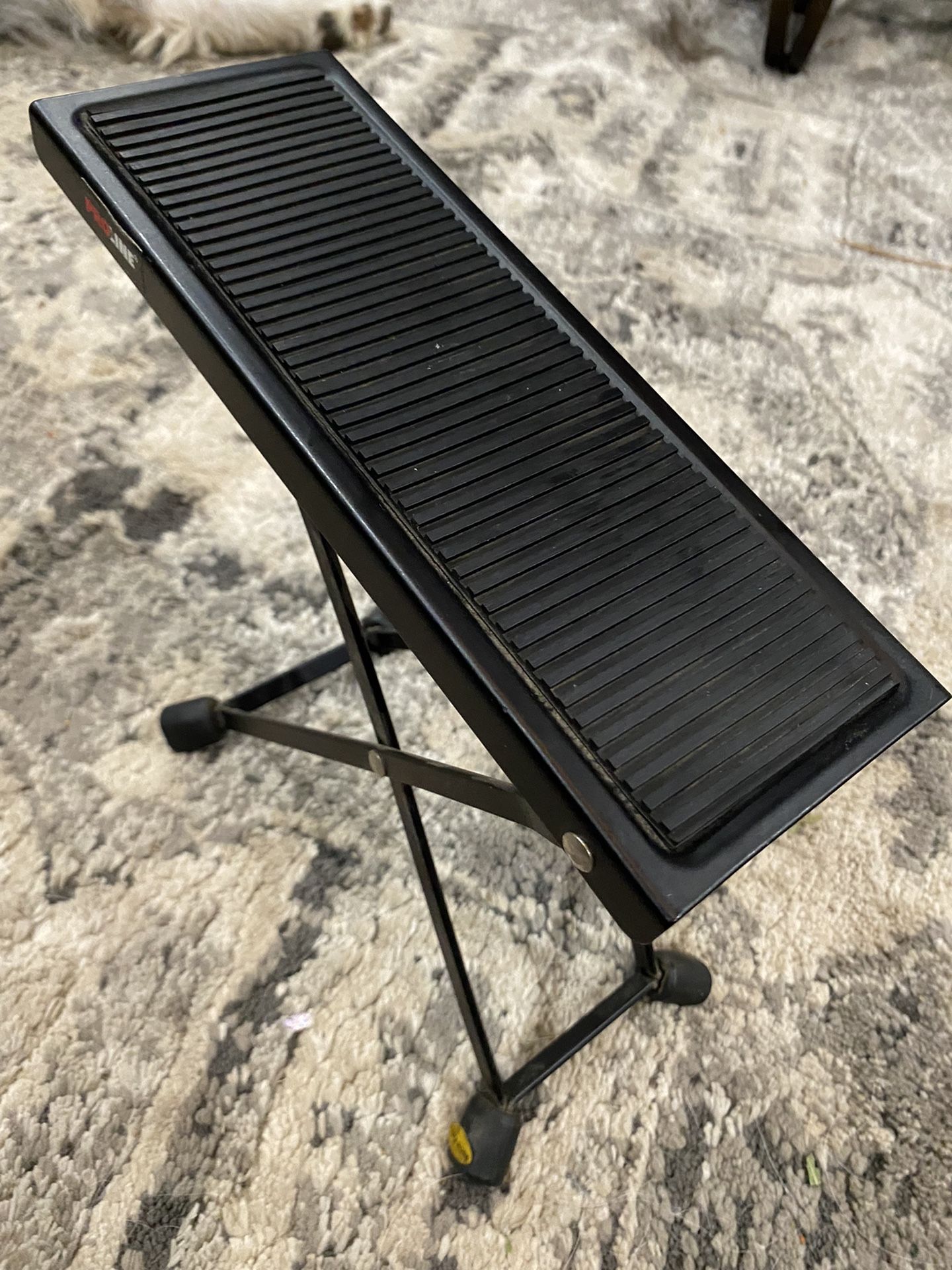 Proline Adjustable Guitar Foot Stand