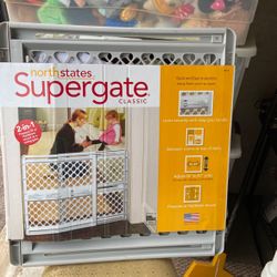Super gate For Kids Or Pets