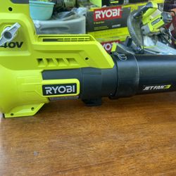 RYOBI 40V 110 MPH 525 CFM Cordless Battery Variable-Speed Jet Fan Leaf Blower (Tool-Only)