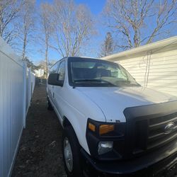 2009 Ford Van Econoline