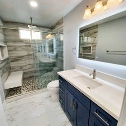 Solid wood kitchen cabinets and countertops