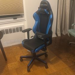 Gamer chair