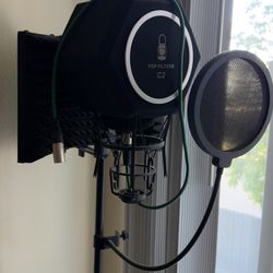 Recording Mic stand with Box Voice Filter (DM me for more pictures)