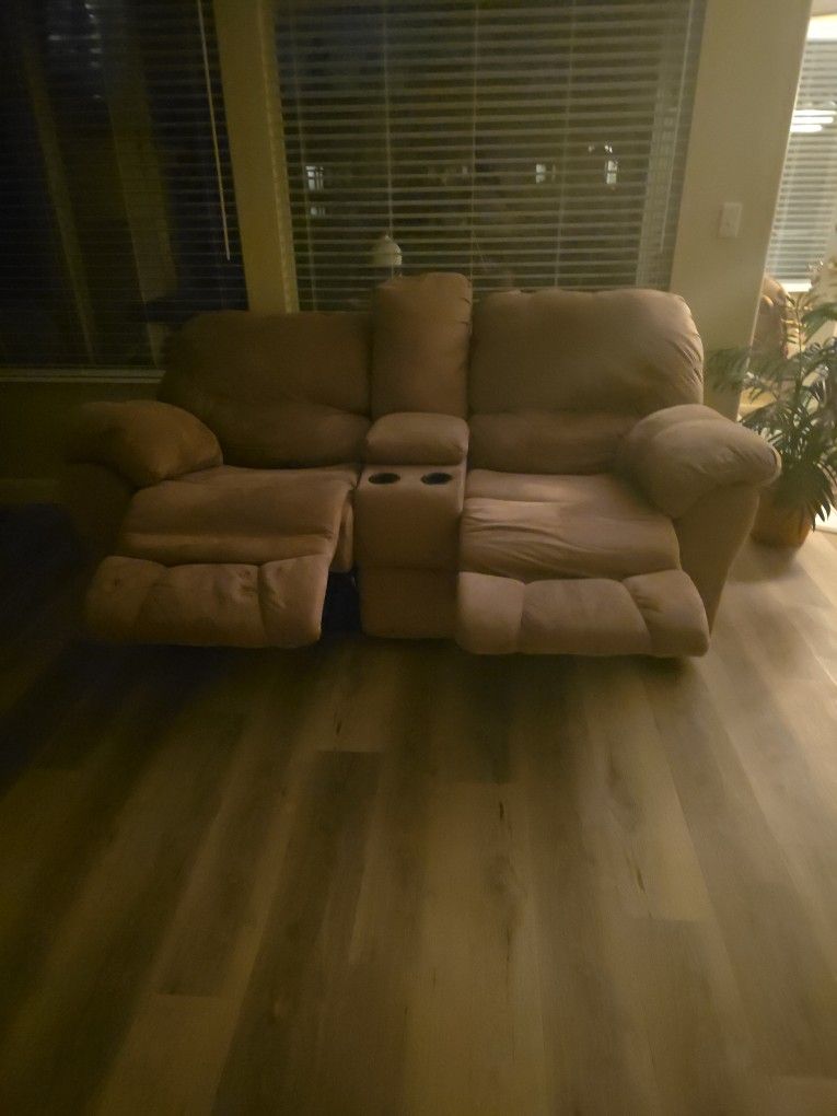Double Recliner