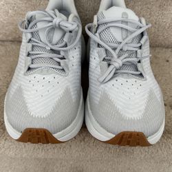 NEW Under Armour HOVR Infinite Pro Halo Grey Men Size 11 Running Shoe  NEW