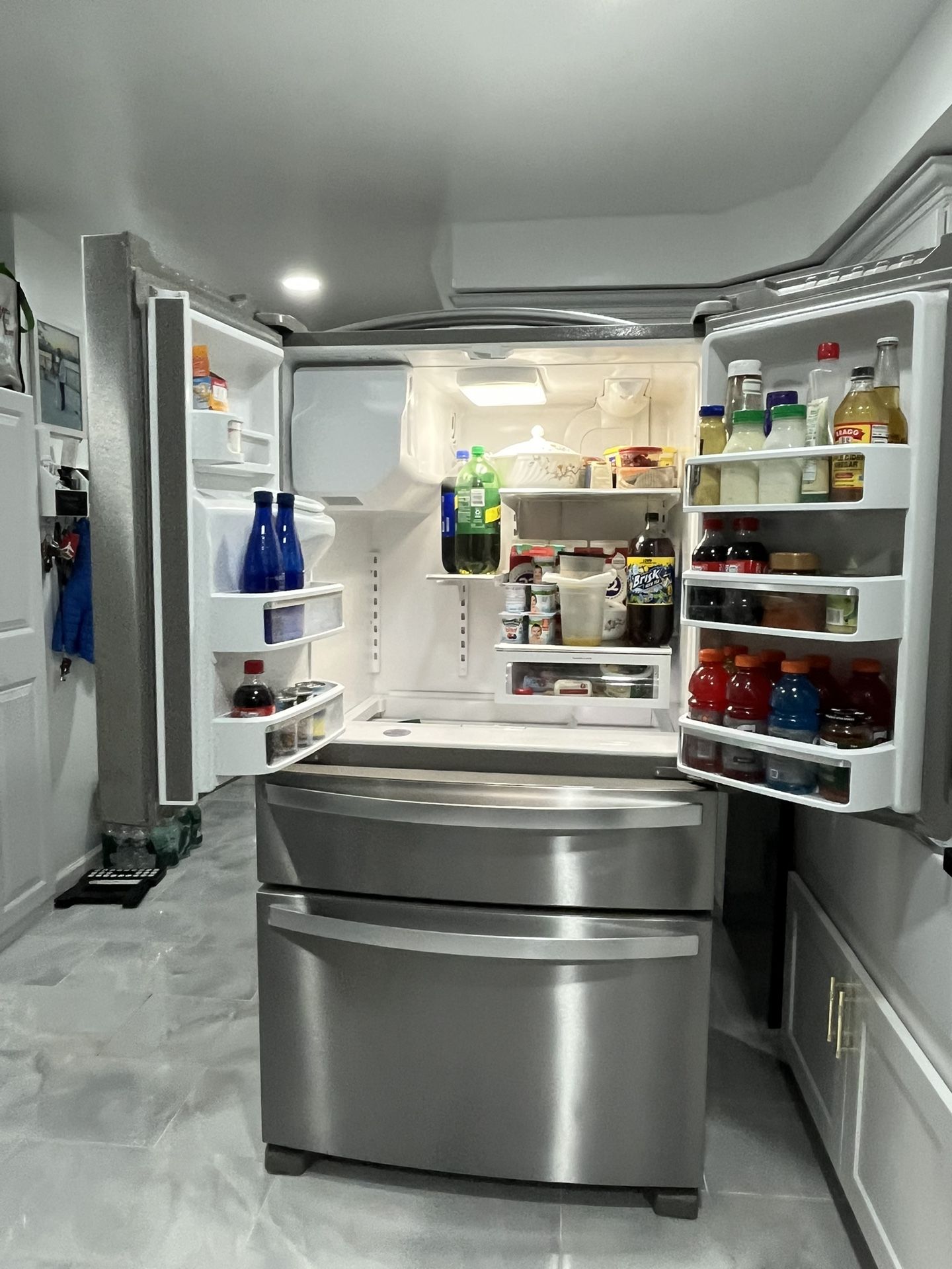 Whirlpool Refrigerator