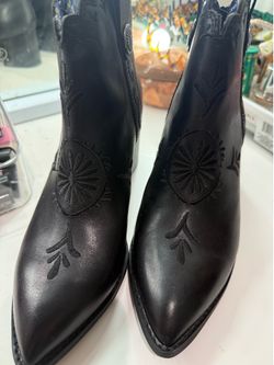 Seychelles boots