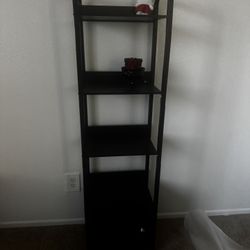 Black Stand 