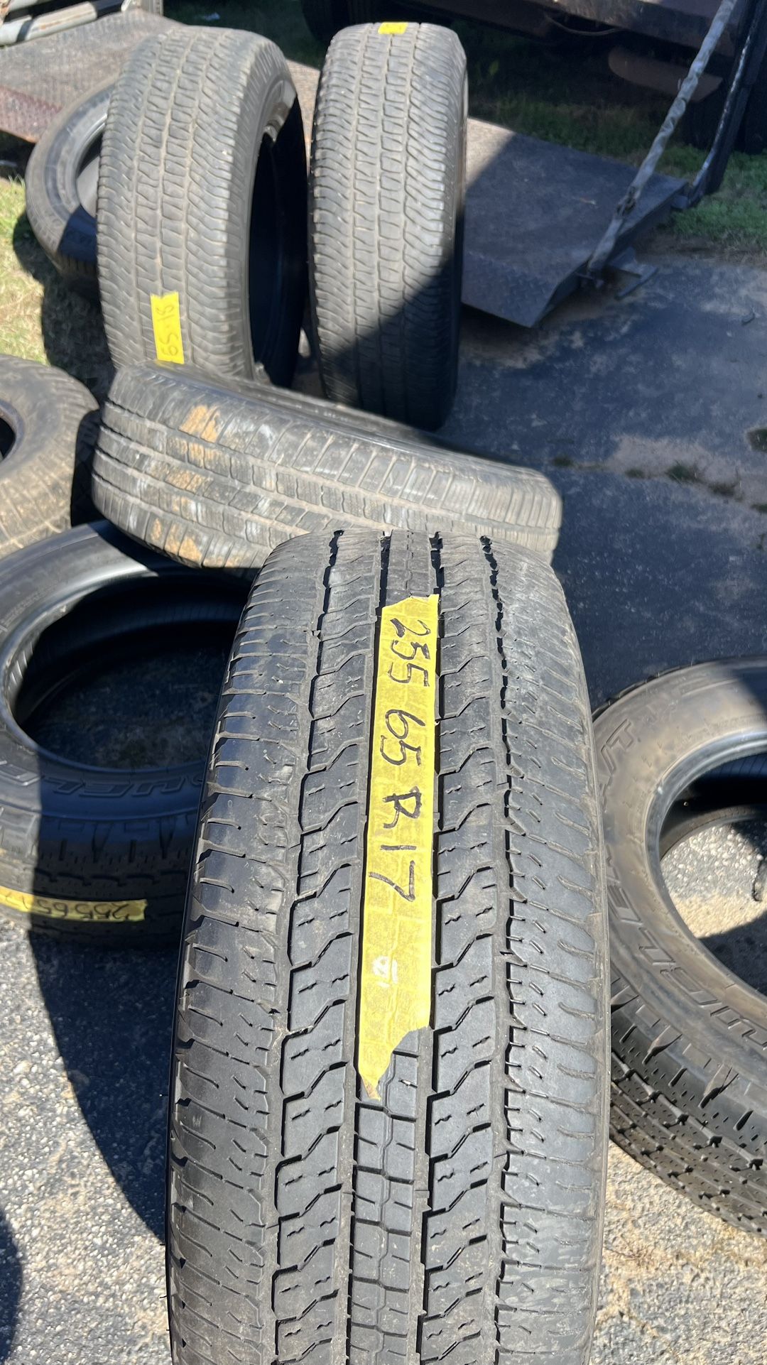 255/65/17