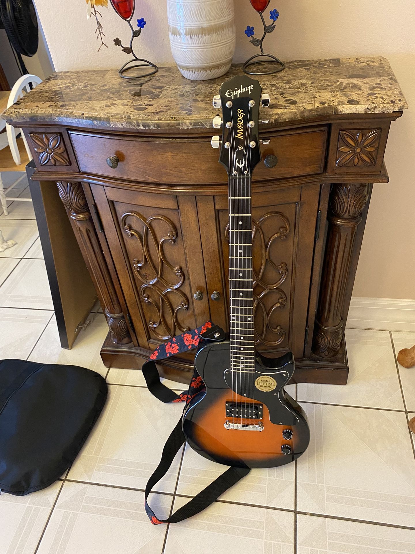 Electric Guitar
