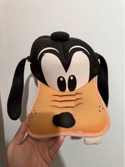 🐶 Disney Goofy Plush Hat – Great Condition – $25 OBO
