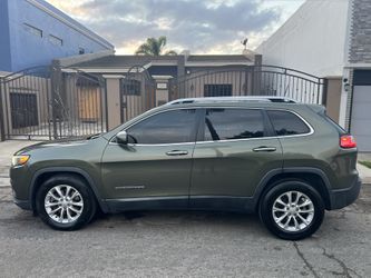 2019 Jeep Cherokee