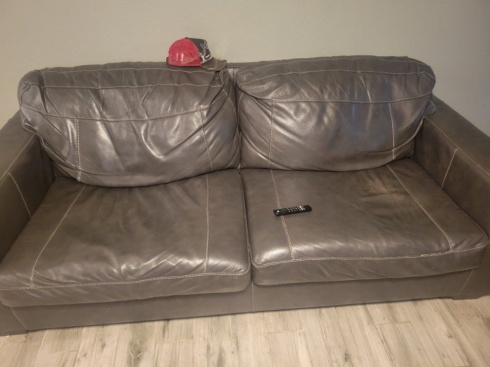 Free Couches