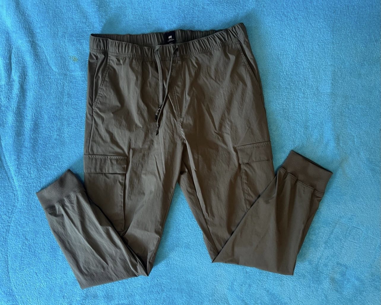 H&M Slim Fit Olive Green Men’s Joggers Size XL