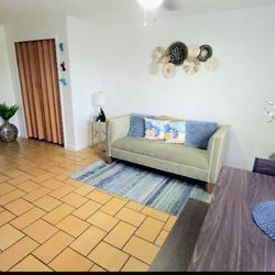 Large Efficiency Apartment - Brand New Kitchenette