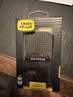 OTTER Box symmetry Series iPhone Case
