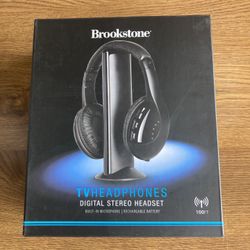 Brand New Brookstone TV and Digital Stereo Headphones with Built-In Microphone