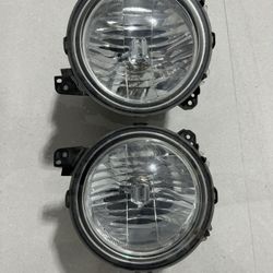 Jeep JL Original Mopar Headlights 