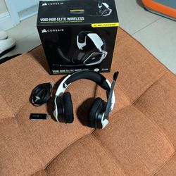 Wireless Corsair Headset Like New With Box