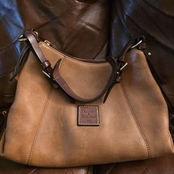 Dooney & Bourke Purse 