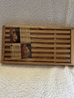 Crumb Catcher Bread Board And Tray